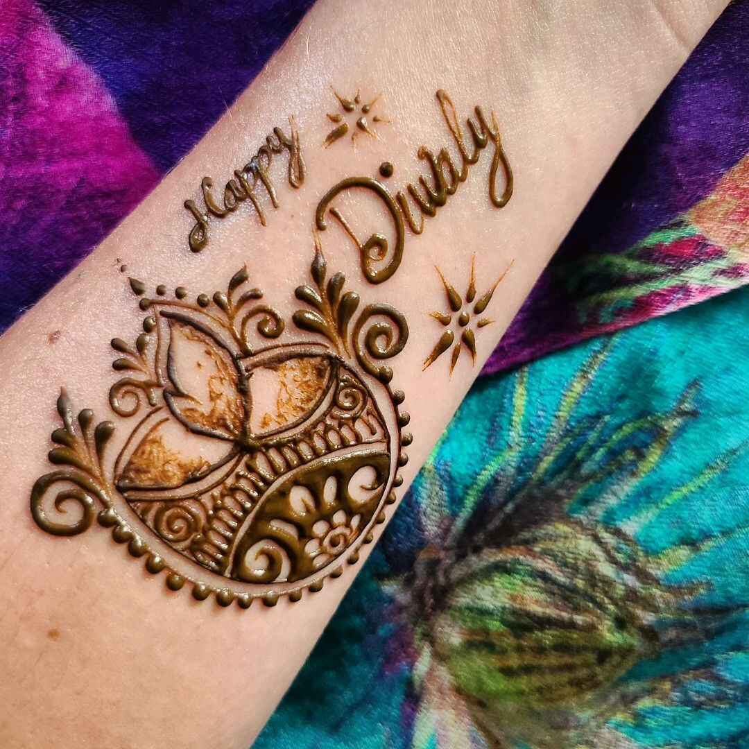 Festive Mehndi for Diwali Celebrations